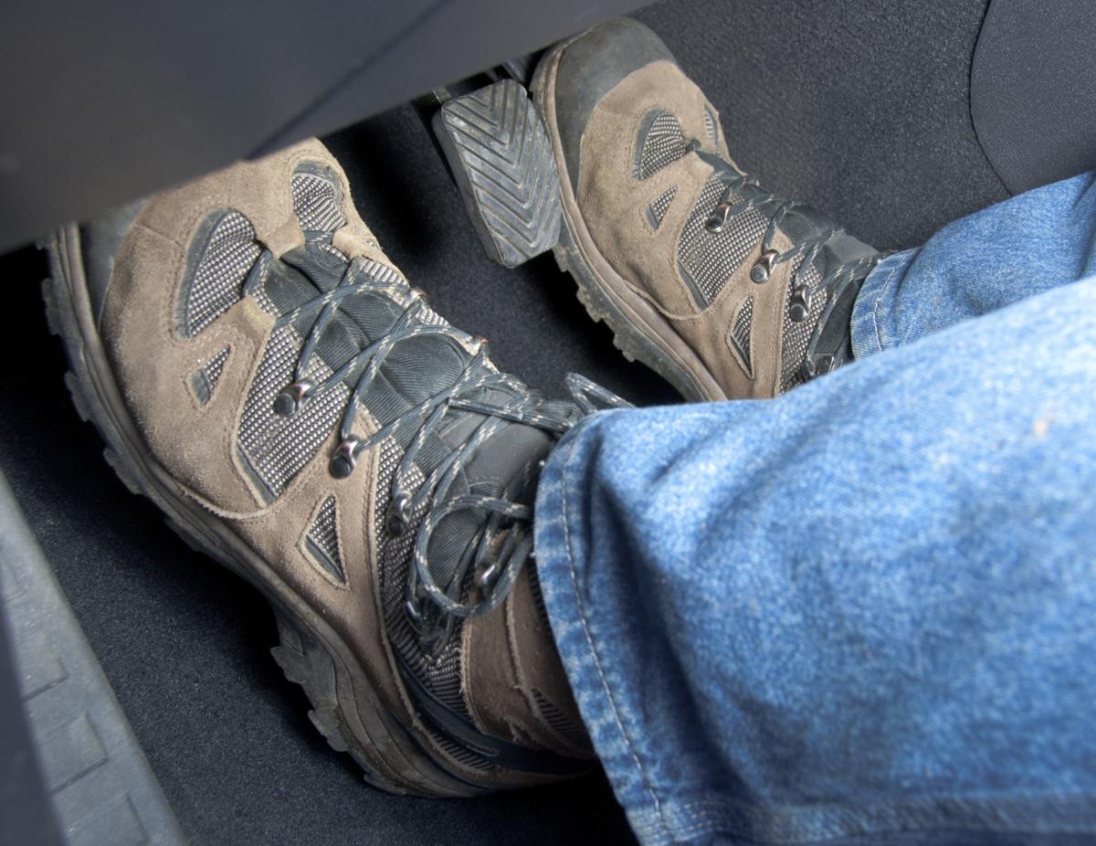 دلایل لرزش خودرو و روش&zwnj;های عیب&zwnj;یابی آن