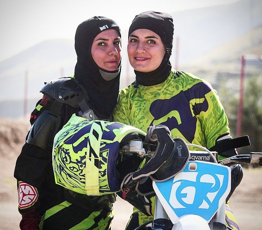 پرش ممنوع از روی دیوار شهر