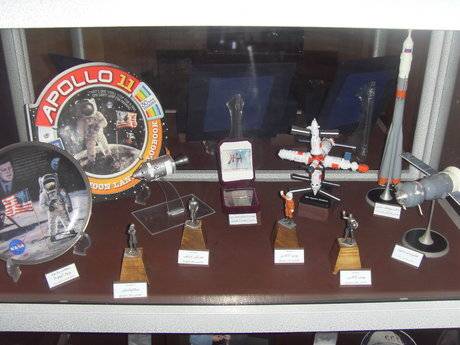 درگذشت سیروس برزو از مروجان علوم کیهانی در روز جهانی فضا