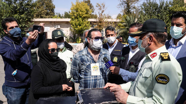 گفتگو با مهراب قاسم خانی و دخترش پس از دستگیری سارق زورگیر