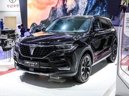 آشنایی با برلیانس V7؛ شاسی بلند لوکس با ویژگی‌های اسپرت و مجموعه‌ای کامل از امکانات ایمنی (+عکس)