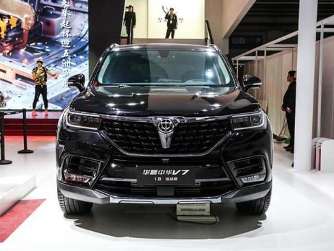 آشنایی با برلیانس V7؛ شاسی بلند لوکس با ویژگی‌های اسپرت و مجموعه‌ای کامل از امکانات ایمنی (+عکس)