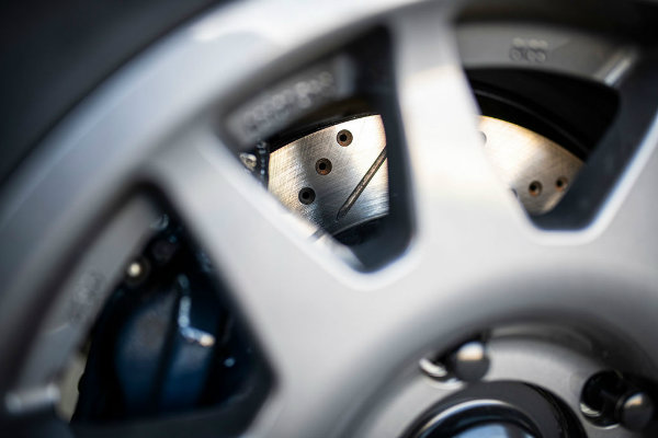 رونمایی لکسوس از کانسپت J201؛ یک شاسی‌بلند جان‌سخت