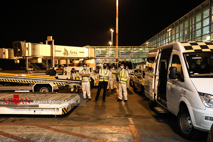 بازداشت مدیر عامل فراری بانک سرمایه + تصاویر و فیلم