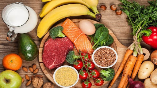 ضرورت مصرف میوه و سبزیجات در ایام کرونا / آب نمک قرقره کنید