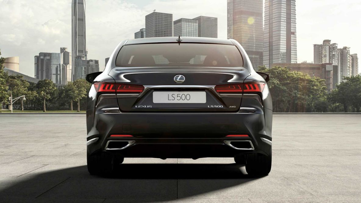 لکسوس LS مدل 2021 رونمایی شد