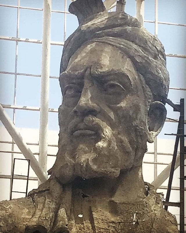 گفتگو با مسعود رنگرزان، سازنده مجسمه&zwnj;های شاهنامه پدیده شاندیز