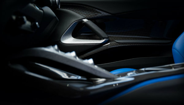 رونمایی از فراری اومولوگاتا؛ سوپر اتومبیلی که تنها یک دستگاه از آن در جهان موجود خواهد بود