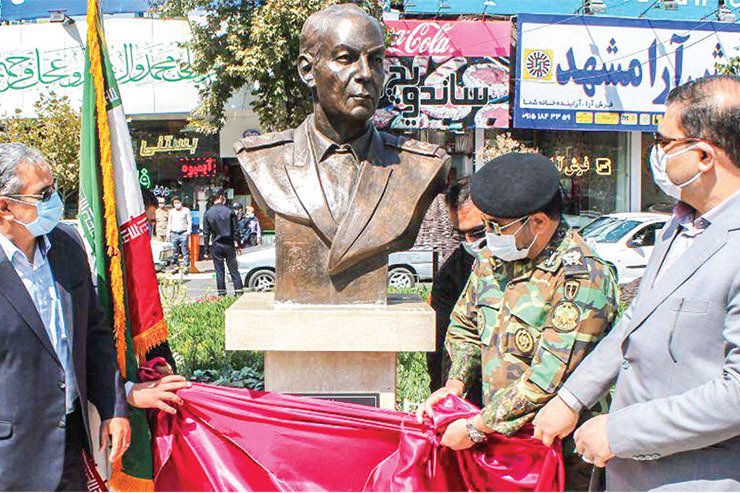 روز گذشته ۶ مهر ۱۳۹۹ هم‌زمان با آخرین روز هفته دفاع مقدس از سردیس شهید فرامرز عباسی با حضور جمعی از مدیران و مسئولان شهری رونمایی شد.