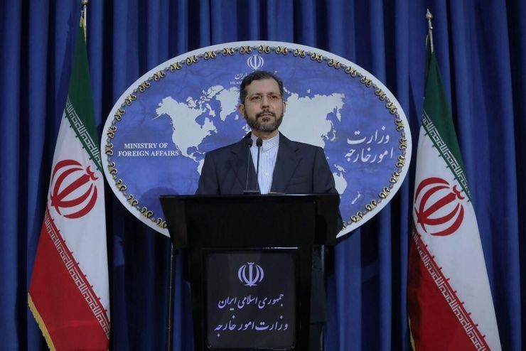 سخنگوی وزارت خارجه در واکنش به گزارش ادعایی روزنامه الجریده کویت در مورد مذاکره بین ایران و آمریکا در عمان گفت: بین ایران و آمریکا مذاکره‌ای نبوده، نیست و نخواهد بود. ما معتقدیم که آقای ترامپ هیچ فهم درستی از ماهیت روابط بین‌الملل و روابط ایران و آمریکا ندارد.