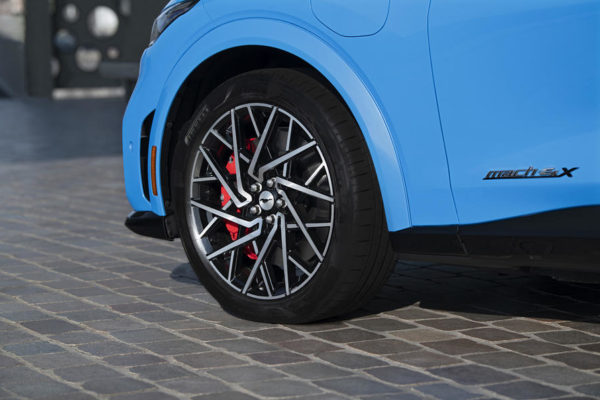 سریع‌ترین کراس اور برقی بازار، فورد موستانگ Mach-E GT