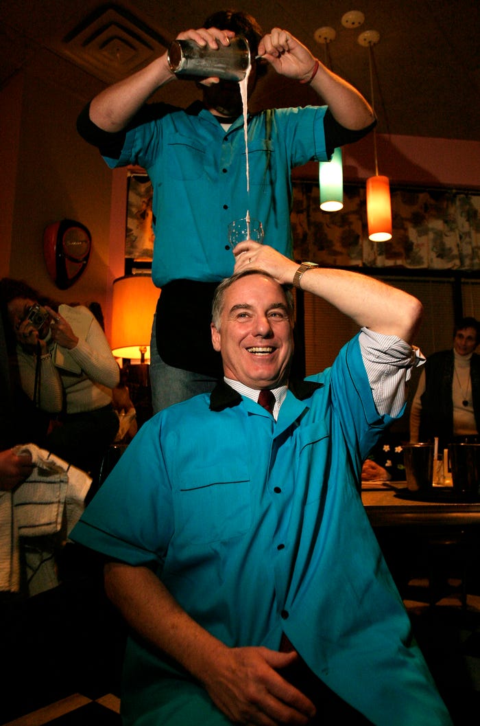 ۲۰ عکس از نامزد&zwnj;های ریاست&zwnj;جمهوری آمریکا که دقیقا در لحظه مناسبی شکار شده&zwnj;اند