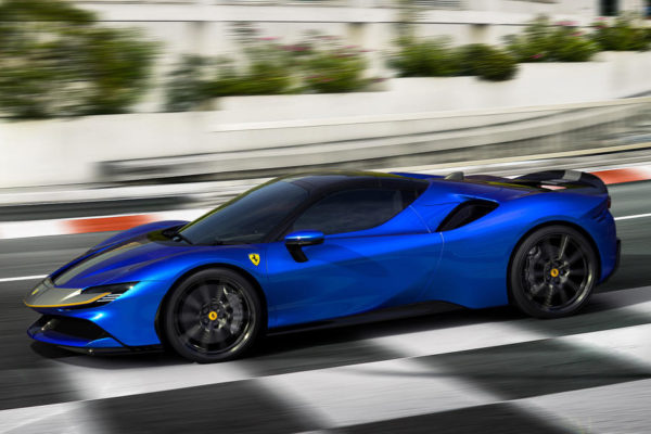 فراری SF90 Spider با ۹۸۶ اسب بخار قدرت رسما رونمایی شد