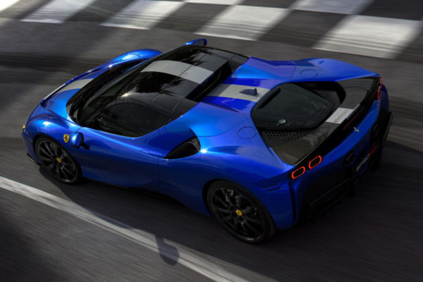 فراری SF90 Spider با ۹۸۶ اسب بخار قدرت رسما رونمایی شد