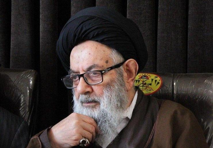 پیکر مرحوم آیت‌الله فاضلیان در حرم رضوی تشییع شد