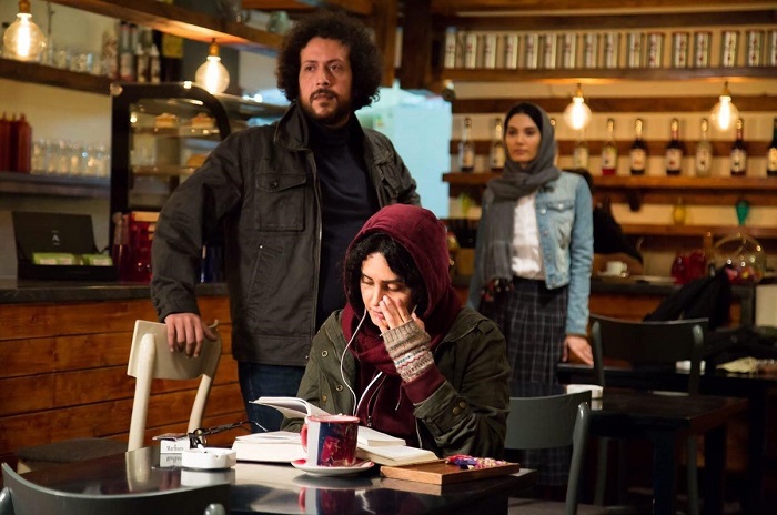 نگاهی به فیلم &laquo;سراسر شب&raquo; به کارگردانی فرزاد موتمن که اکران آنلاین می&zwnj;شود