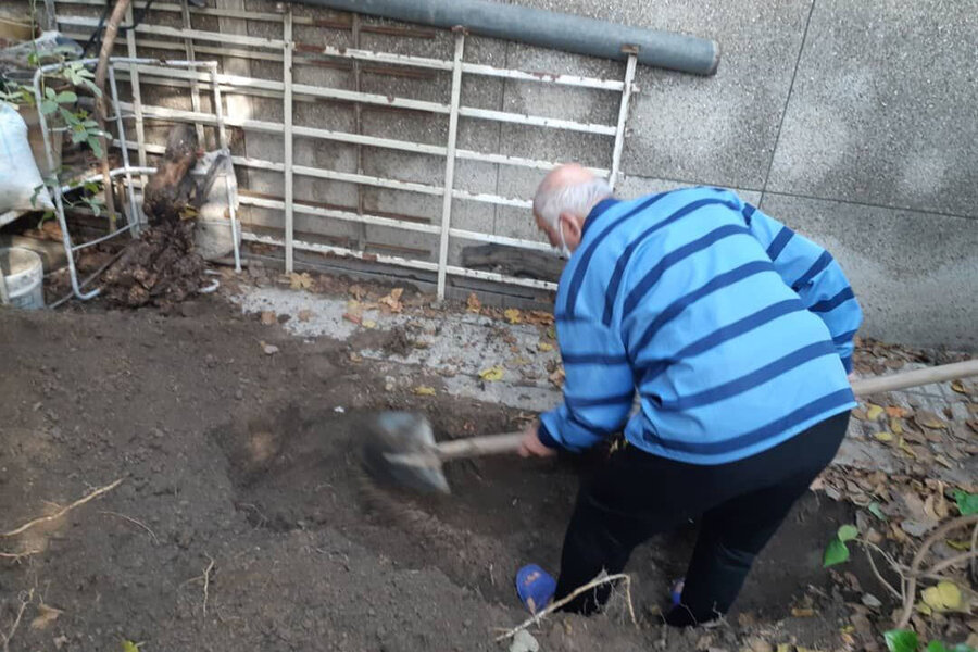 جسد شیما ۱۵ساله در باغچه خانه بهلول پیدا شد + عکس جسد شیما ۱۵ساله در باغچه خانه بهلول پیدا شد + عکس