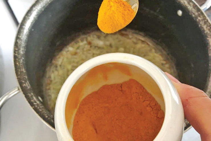 آش قره قروت