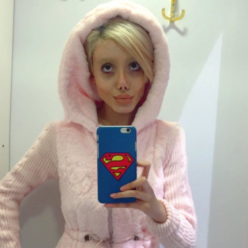 ۱۰ سال حبس برای «سحر تبر» + تصاویر و ویدئو