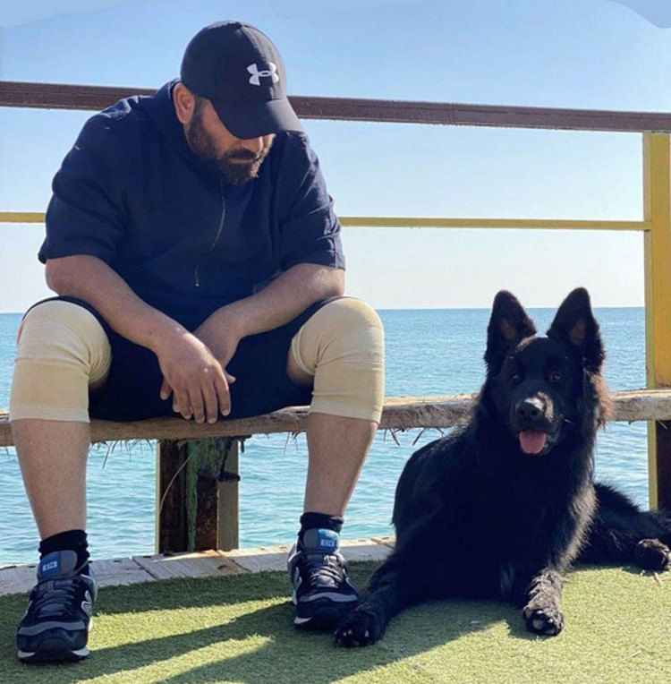 پخش عکس جنجالی حسن آقامیری در تلویزیون + فیلم و تصاویر