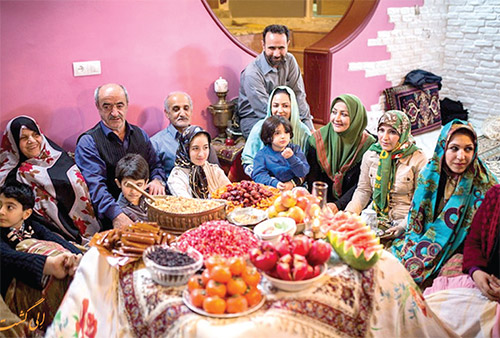 هندوانه‌ای بر بام هفت همسایه!