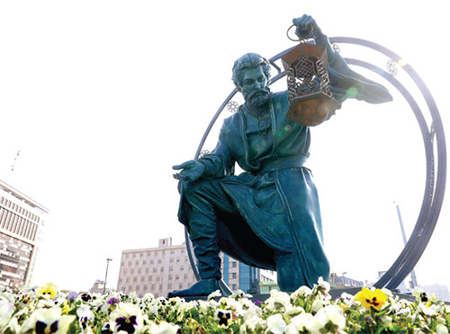 فرش گل در گذر شعر