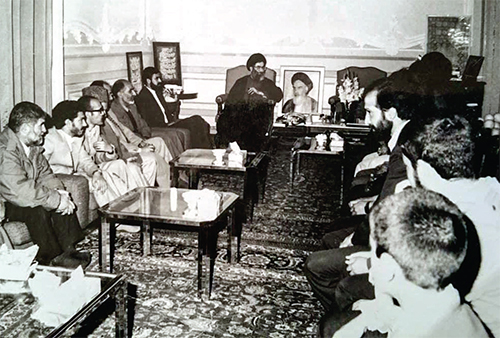 مرشد خراسانیِ شاعران آیینی