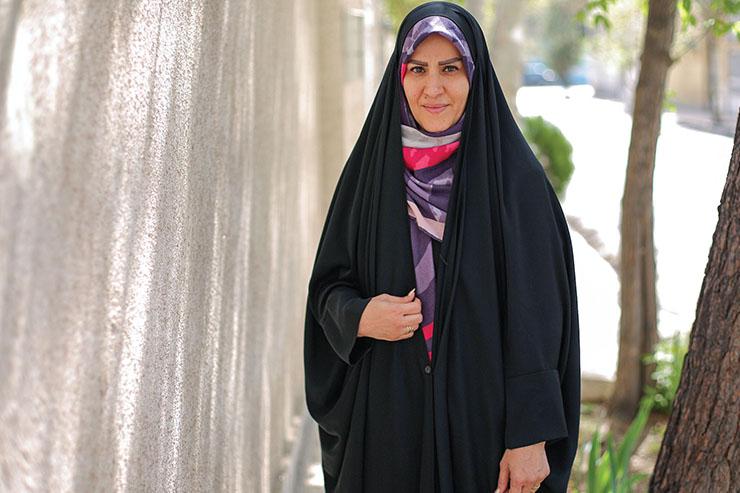 مادری برای ایتـام