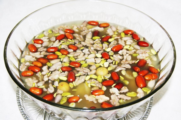 شیرینی&zwnj;ها و غذاهای مخصوص مردم افغانستان در روزهای نوروز + عکس