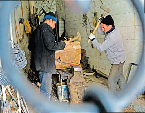 خیابان عجایب‌المشاغل