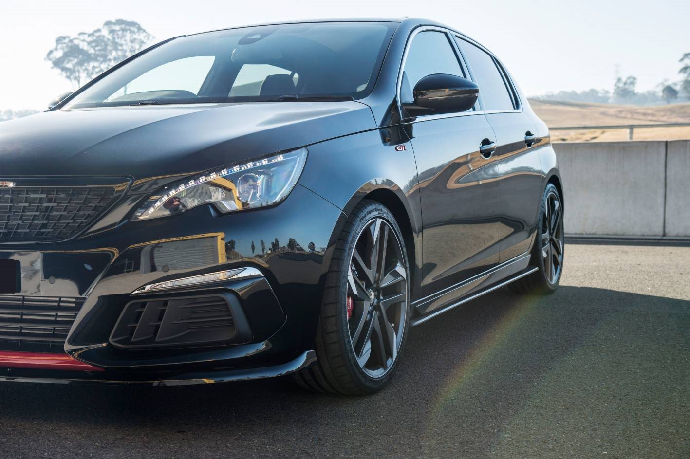 قیمت احتمالی خودرو «پژو ۳۰۸» در بازار ایران + تصاویر