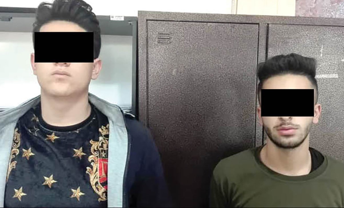 درگیری دختر ۱۷ ساله با زورگیران در بولوار توس مشهد + تصاویر درگیری دختر ۱۷ ساله با زورگیران در بولوار توس مشهد + تصاویر