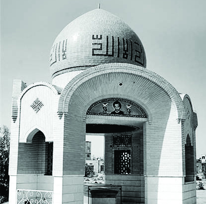 یادی از حضور کوتاهمدت سید مجتبی نواب صفوی در مشهد که ۶۶ سال پیش به شهادت رسید یادی از حضور کوتاهمدت سید مجتبی نواب صفوی در مشهد که ۶۶ سال پیش به شهادت رسید