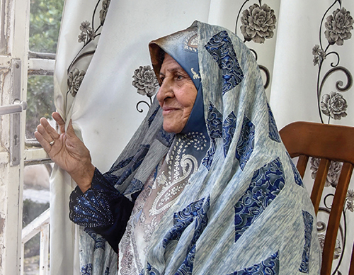 نجواهای مادر دلتنگ نجواهای مادر دلتنگ