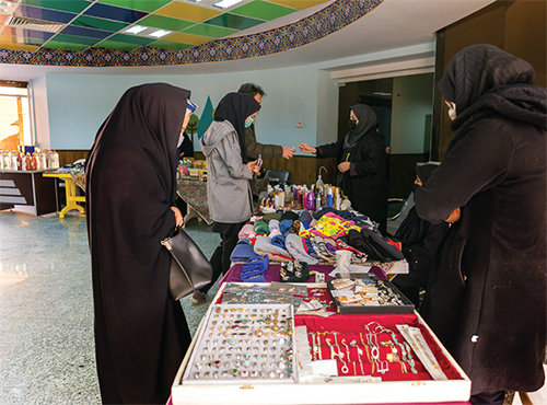 شوق بهار در سرمای زندگی شوق بهار در سرمای زندگی