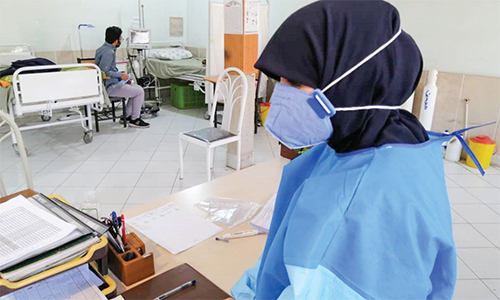 از مادرم پرستاری آموختم از مادرم پرستاری آموختم