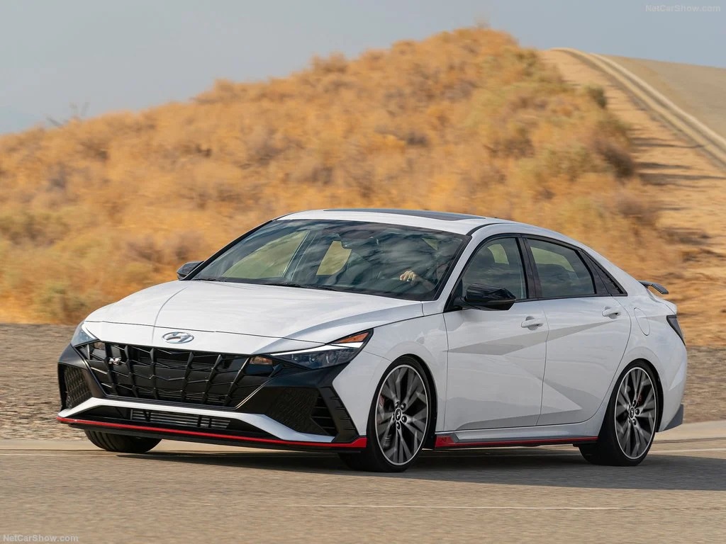 جذابترین خودروهای صندوق عقب دار سال ۲۰۲۲ کدامند؟ جذابترین خودروهای صندوق عقب دار سال ۲۰۲۲ کدامند؟