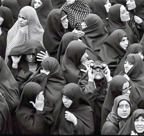 زنان در مقدرات کشور سهیم باشند زنان در مقدرات کشور سهیم باشند