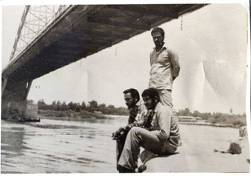 شاگرد مدرسه عابدزاده در جبهه انقلاب اسلامی