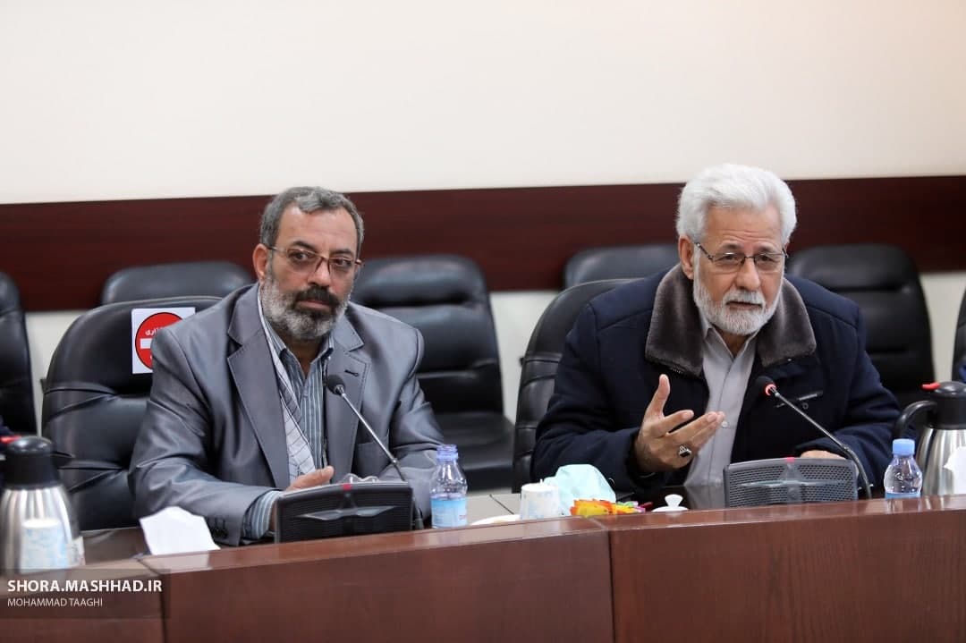 هنر انقلاب اکسیر نجاتبخش جامعه است هنر انقلاب اکسیر نجاتبخش جامعه است