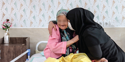 افتخار خدمت در «خانه ایثار» افتخار خدمت در «خانه ایثار»