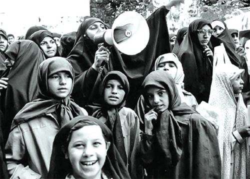 راهپیمایی زنان را در مشهد راه انداختیم راهپیمایی زنان را در مشهد راه انداختیم