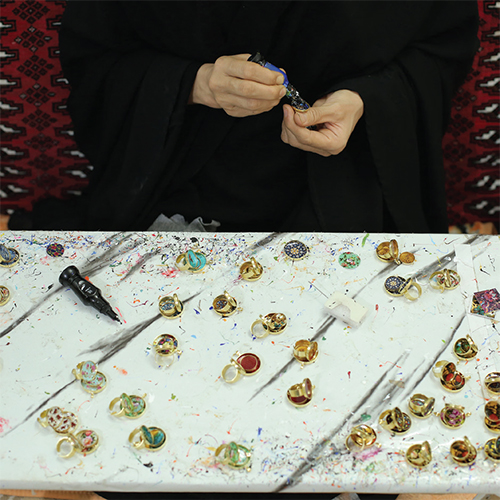 کارآفرینی با دورریختیها کارآفرینی با دورریختیها