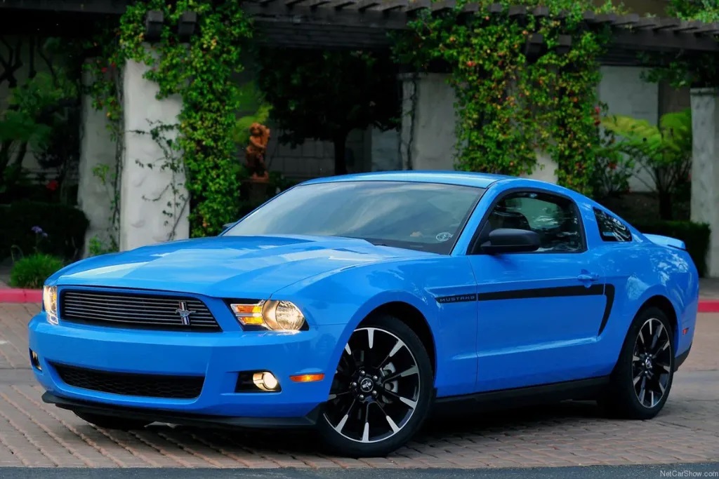 خودروهای ۳۰۰ اسب بخاری با قیمت زیر ۱۰ هزار دلار را بشناسید + تصاویر خودروهای ۳۰۰ اسب بخاری با قیمت زیر ۱۰ هزار دلار را بشناسید + تصاویر