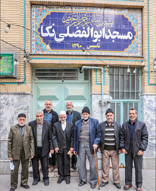 آنسوی باروهای قلعه نکاح آنسوی باروهای قلعه نکاح