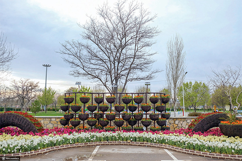 چشم گیر نبودن المانها در ورودی شهر چشم گیر نبودن المانها در ورودی شهر