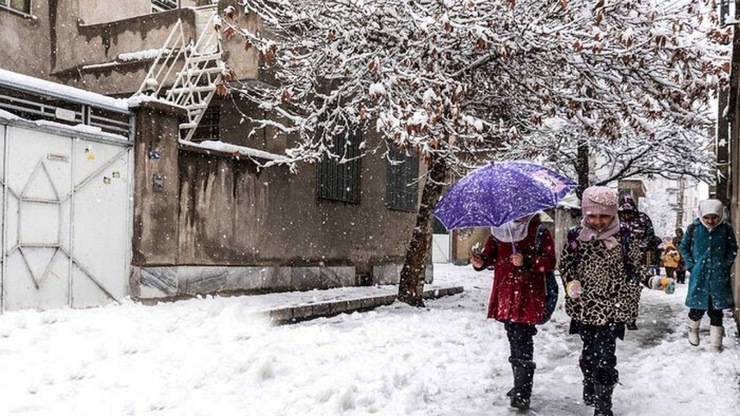 مدارس قوچان فردا (یکشنبه ۱۰ بهمن ۱۴۰۰) در نوبت صبح تعطیل شدند