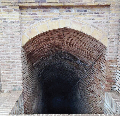 آب انبار قاجاری در انتظار مرمت آب انبار قاجاری در انتظار مرمت