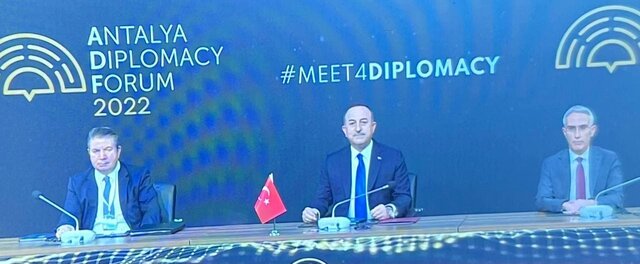 دیدار سه جانبه وزرای خارجه ترکیه، روسیه و اوکراین + فیلم