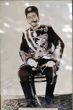 شمشیر شمر در خانه سرسپرده رضاخان